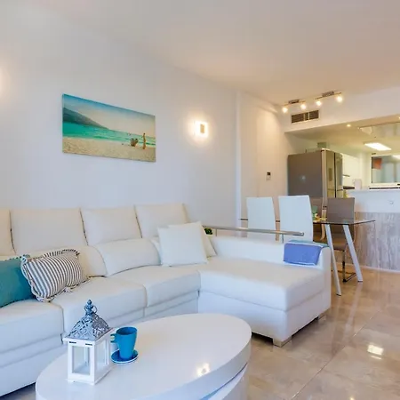 Pink Calm Apartment Alicante