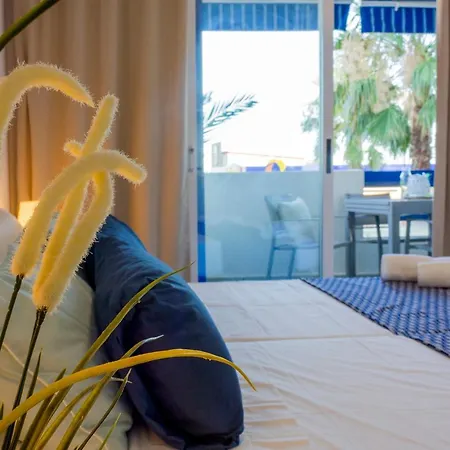 Pink Calm-vistas Al Mar Y Piscina.free Parking Alicante